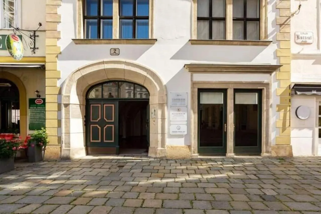 Air Condition I All Sights In Walking Distance I 201 Mbit Wifi Vienna Apartment